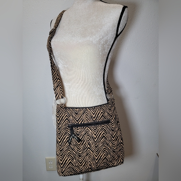 SOLD Vera Bradley Zip Hipster Zebra Tiger Print Crossbody Bag Purse Tan Black - Picture 2 of 14